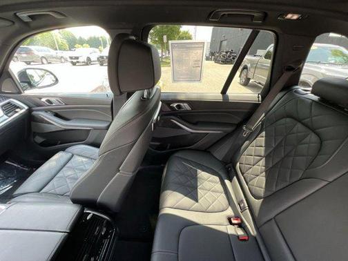 2025 BMW X5 sDrive40i
