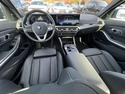 2023 BMW 330 i xDrive