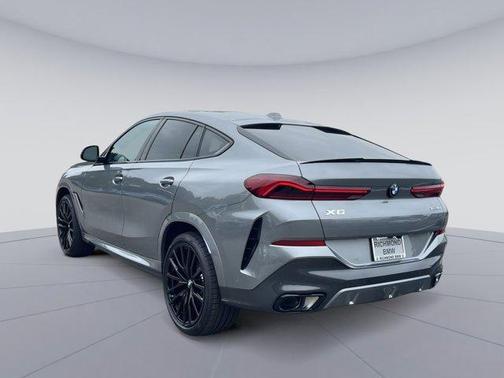 Gray Metallic 2027 BMW X6 xDrive40i