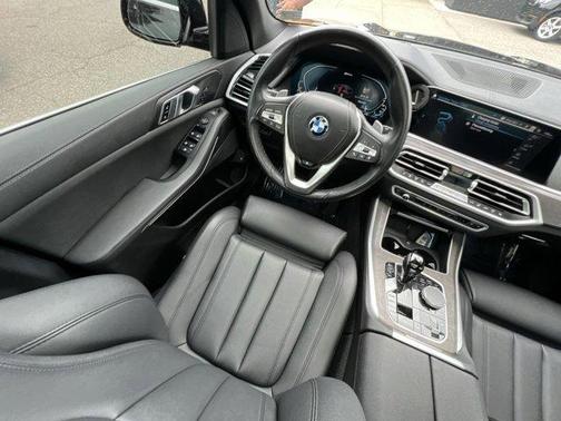 2022 BMW X5 PHEV xDrive45e