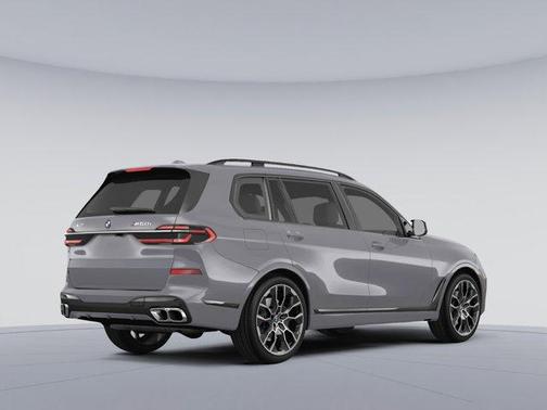 Gray Metallic 2026 BMW X7 xDrive40i