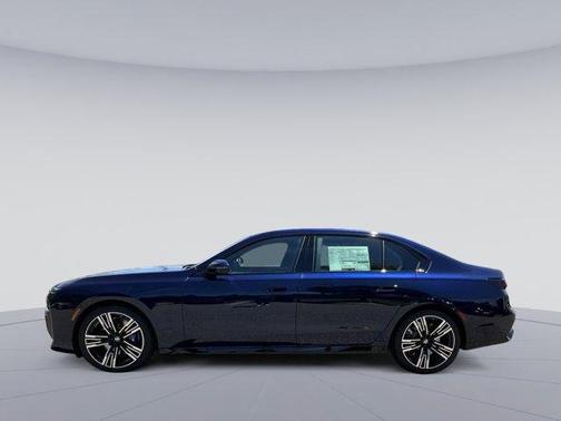 2025 BMW 760 760i xDrive