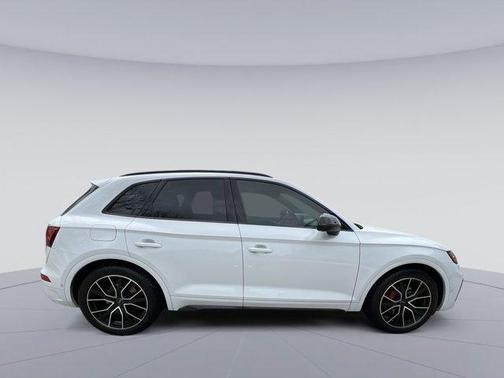 Glacier White Metallic 2021 Audi SQ5 3.0T Prestige