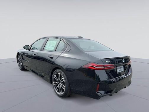 2026 BMW 540 i xDrive