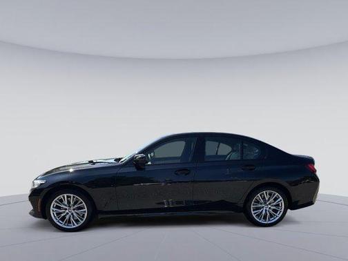 2023 BMW 330 i xDrive