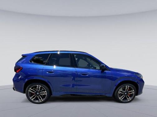 2025 BMW X1 M35i