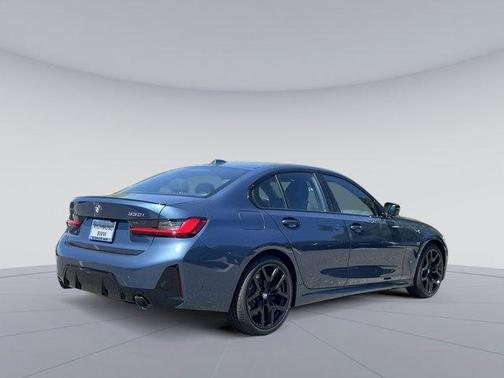 Arctic Race Blue Metallic 2026 BMW 330 I XDrive
