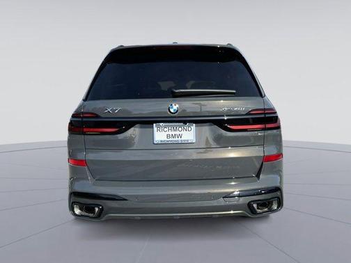 2026 BMW X7 xDrive40i