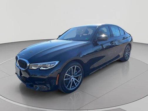 Black Sapphire Metallic 2022 BMW 330 i xDrive