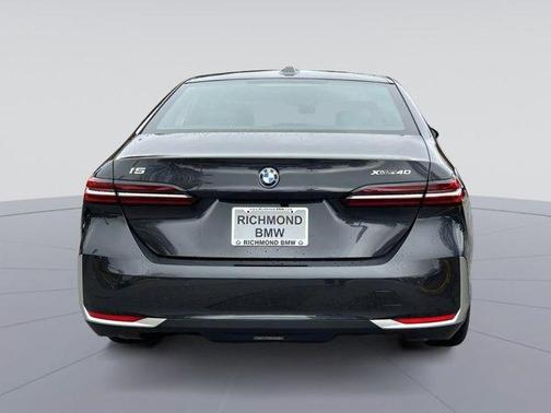2025 BMW i5 xDrive40