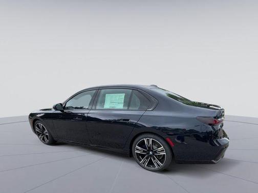 Carbon Black Metallic 2025 BMW i7 eDrive50