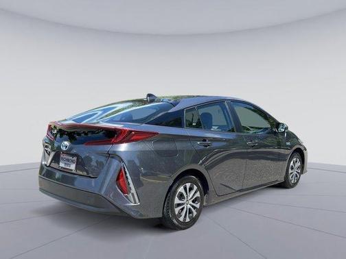 2022 Toyota Prius Prime LE