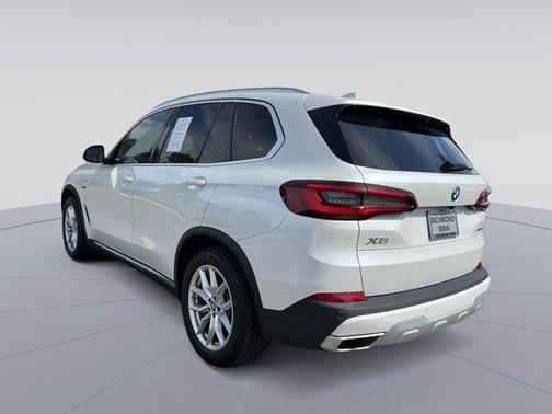 2022 BMW X5 PHEV xDrive45e