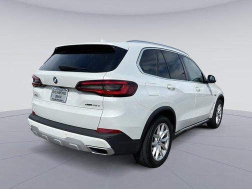 2022 BMW X5 PHEV xDrive45e