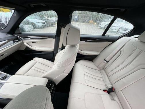 2018 BMW 530e xDrive iPerformance