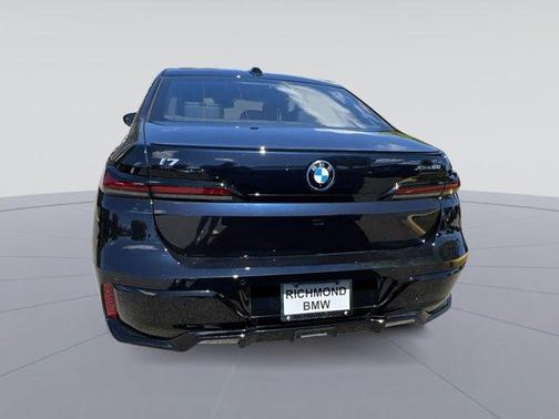 2025 BMW i7 xDrive60