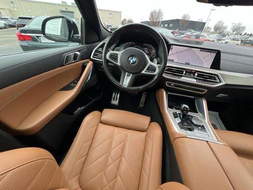 2023 BMW X6 xDrive40i