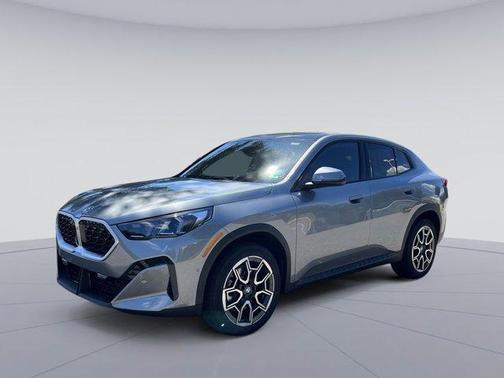 Gray Metallic 2026 BMW X2 xDrive28i