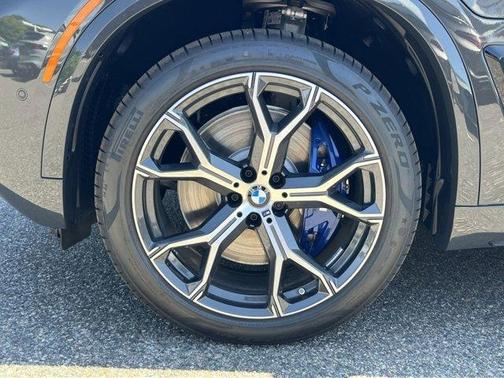 Gray Metallic 2026 BMW X5 PHEV xDrive50e