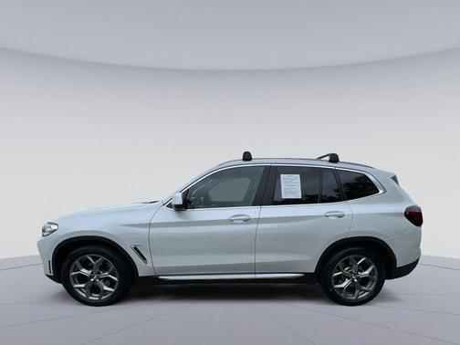 Mineral White Metallic 2023 BMW X3 sDrive30i