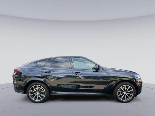 2024 BMW X6 xDrive40i