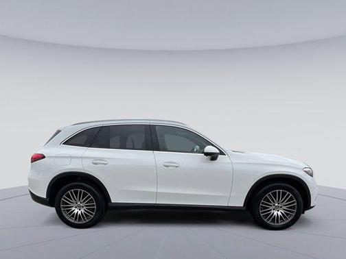 2024 Mercedes-Benz GLC 300 Base 4MATIC