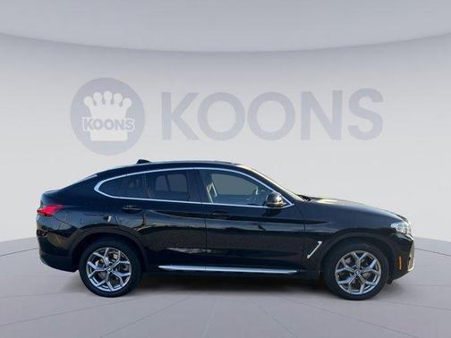 2023 BMW X4 xDrive30i