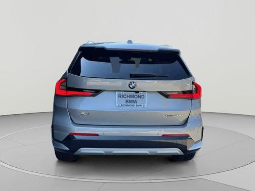 Space Silver 2026 BMW X1 xDrive28i