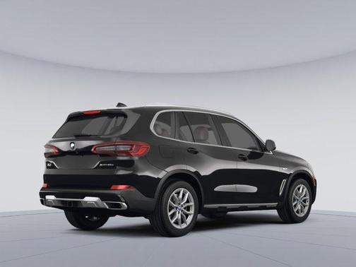 Black Sapphire Metallic 2022 BMW X5 PHEV xDrive45e