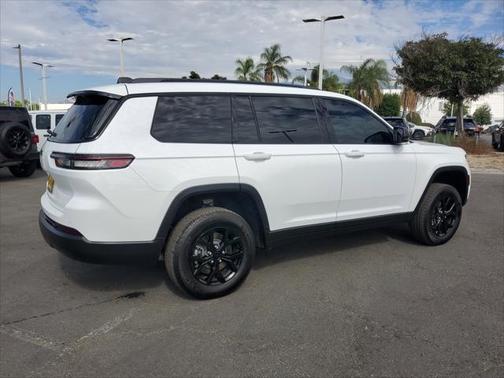 2024 Jeep Grand Cherokee L Altitude X 4x4