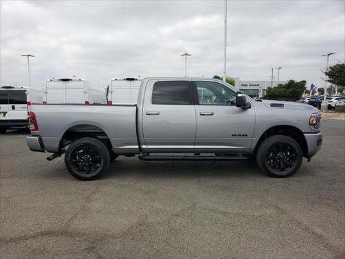 2024 RAM 2500 Big Horn Crew Cab 4x4 64' Box