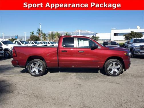 2025 RAM 1500 Tradesman Quad Cab 4x2 64' Box