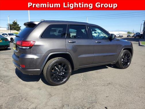 2021 Jeep Grand Cherokee Laredo X 4x2