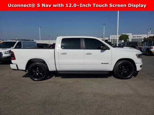 2022 RAM 1500 Laramie Crew Cab 4x2 57' Box
