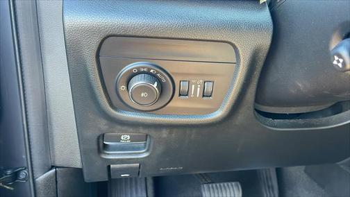 2022 Jeep Grand Cherokee L Overland 4x2