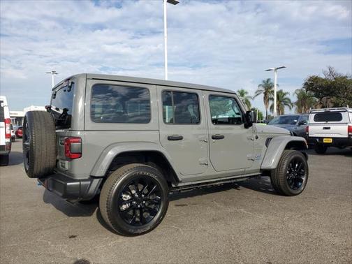2022 Jeep Wrangler Unlimited 4xe Unlimited Sahara 4x4