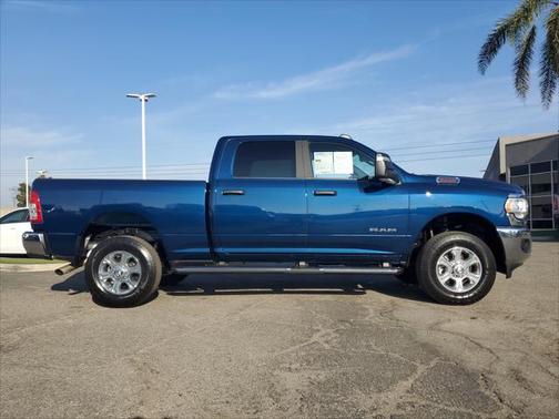 2024 RAM 2500 Big Horn Crew Cab 4x4 64' Box
