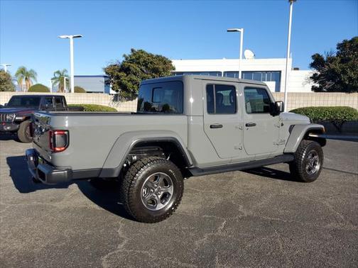 2022 Jeep Gladiator Overland 4x4