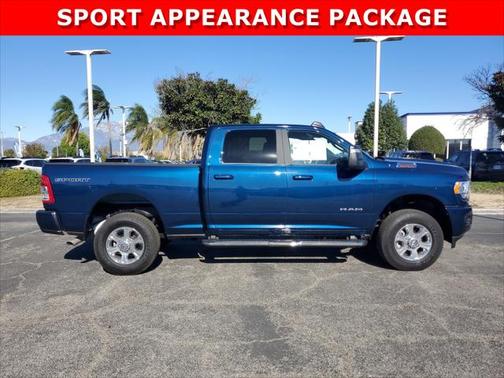 2024 RAM 2500 Big Horn Crew Cab 4x4 64' Box