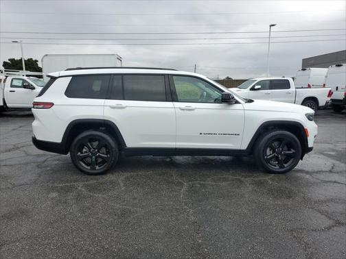 2022 Jeep Grand Cherokee L Limited 4x2