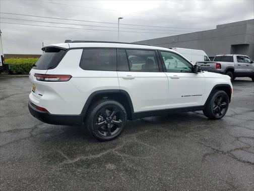 2022 Jeep Grand Cherokee L Limited 4x2