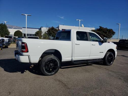 2024 RAM 2500 Big Horn Crew Cab 4x4 64' Box