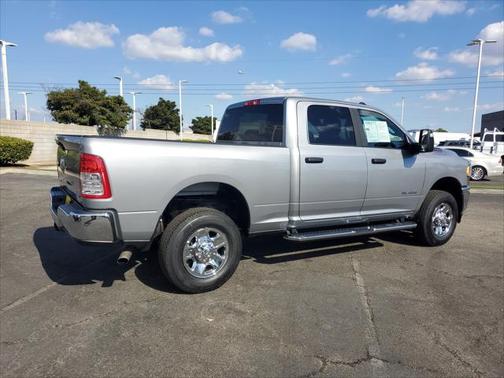 2024 RAM 2500 Big Horn Crew Cab 4x4 64' Box