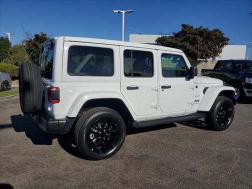 2023 Jeep Wrangler 4xe Sahara 4x4