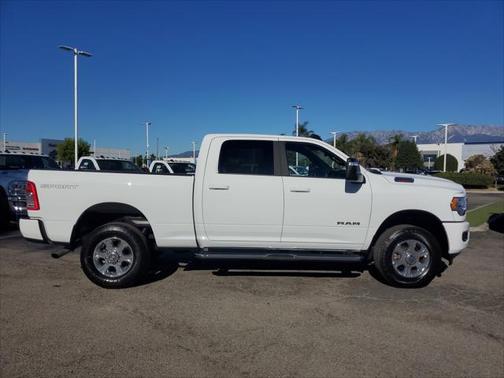 2024 RAM 2500 Big Horn Crew Cab 4x4 64' Box