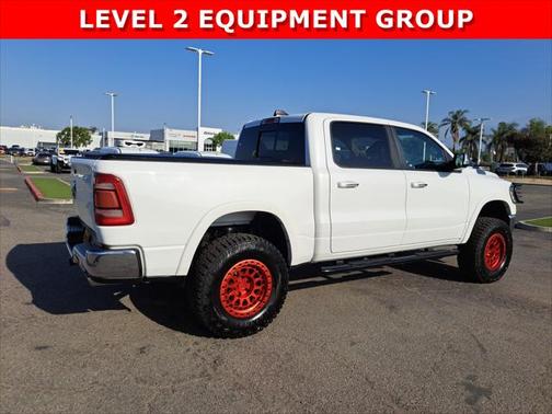 2019 RAM 1500 Laramie Crew Cab 4x2 57' Box