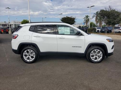 2025 Jeep Compass Latitude 4x4