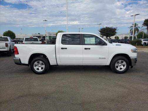 2025 RAM 1500 Big Horn Crew Cab 4x4 57' Box