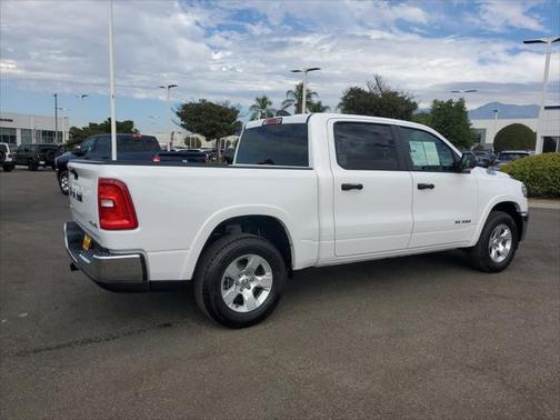 2025 RAM 1500 Big Horn Crew Cab 4x4 57' Box