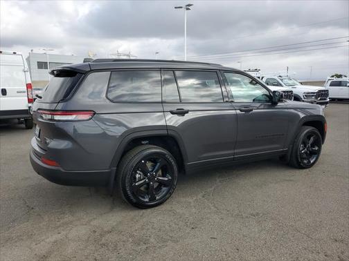 2025 Jeep Grand Cherokee L Altitude X 4x4